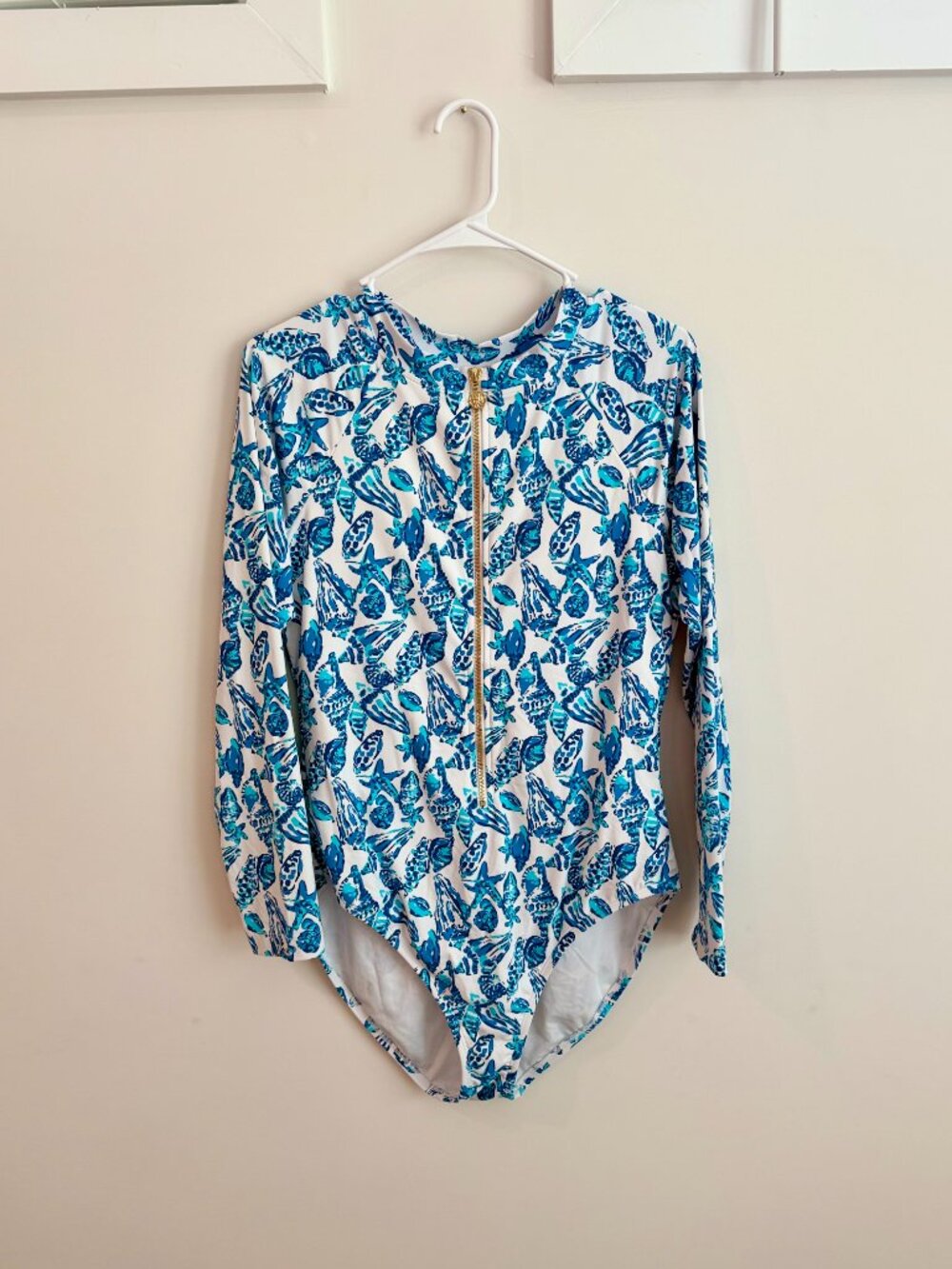 Lilly Pulitzer Randee Rashguard Swimsuit Shell Collector UPF 50+ Size 16 - Picture 3 of 7